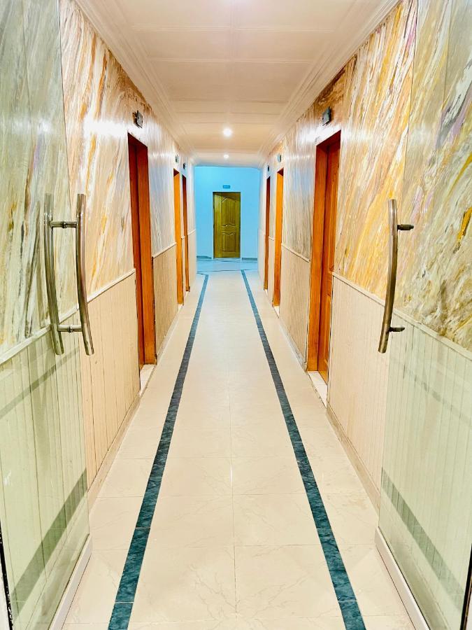Hotel New Mid City ملتان المظهر الخارجي الصورة